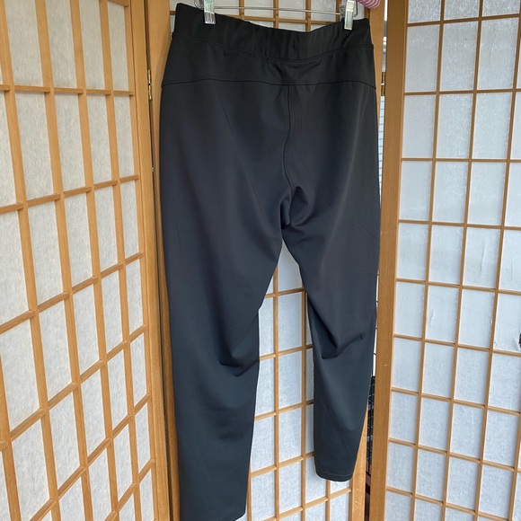 Yogalicious Lux Military Green Activewear Jogger Pants SZ M NWT - Picture 7 of 12